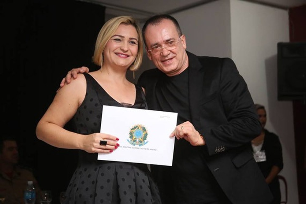 Araruama: Lívia de Chiquinho tem contas reprovadas no TCE-RJ por irregularidades na saúde e educação e ex-prefeita pode ficar inelegível