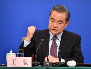 China se posiciona ao lado do Brasil em guerra tarifária com os EUA