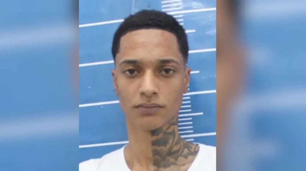 Novo corte de cabelo, cela coletiva: como é a vida de Oruam sem 'cavalo de pau' em presídio no Rio