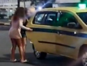 Turistas britânicos denunciam golpe do ‘boa noite, Cinderela’ e prejuízo de R$ 110 mil após encontro com mulheres na Lapa