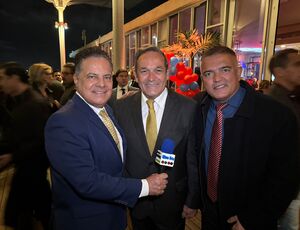 Elvis, diretor de esportes da OAB Barra, e Dr. Sávio Mafra celebram o Dia do Advogado com homenagens na Barra da Tijuca