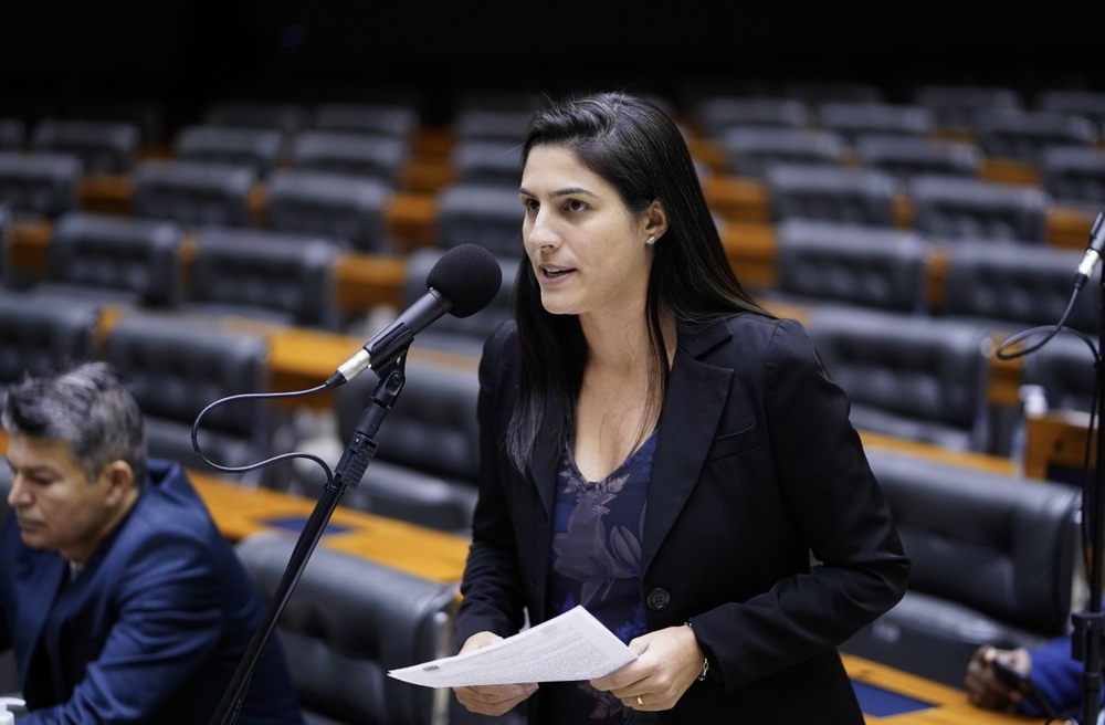 Chris Tonietto: a atuação da deputada federal que mantém perfil discreto, mas se aproxima da Baixada Fluminense