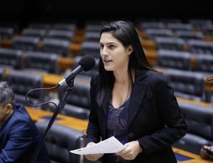 Chris Tonietto: a atuação da deputada federal que mantém perfil discreto, mas se aproxima da Baixada Fluminense