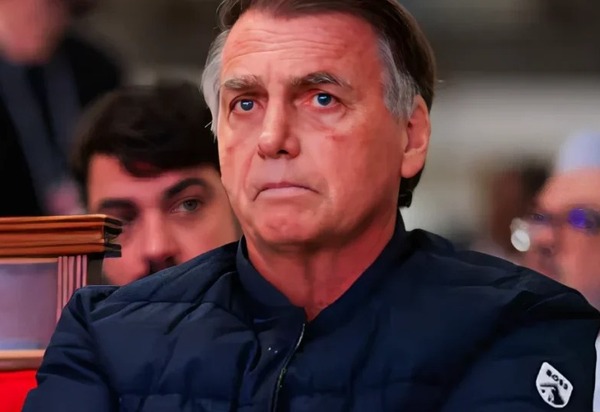 Zanin agenda para 2 de setembro o julgamento de Jair Bolsonaro e outros sete réus acusados de participação na tentativa de golpe de Estado