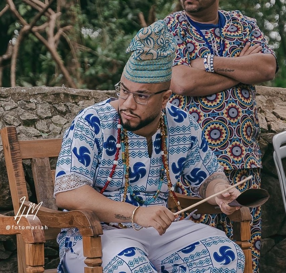 Jovens sacerdotes mantêm viva a tradição bicentenária do candomblé no Brasil