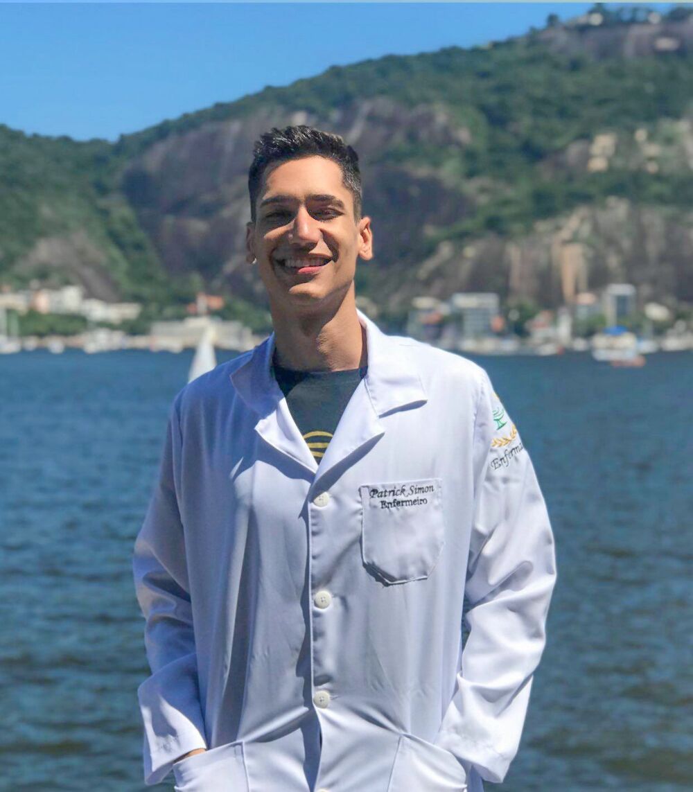 Patrick Magalhães Simon: do atendimento em enfermagem ao sonho da Medicina Veterinária
