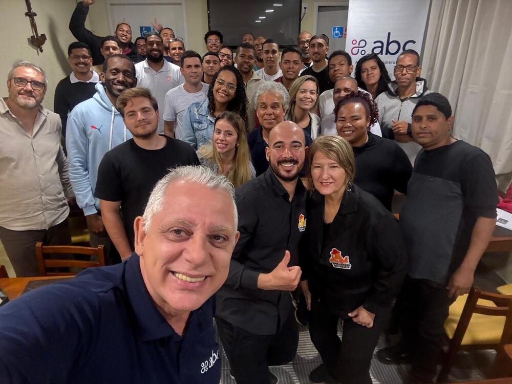 ABC promove curso de formação para manipuladores de cosméticos no Rio de Janeiro