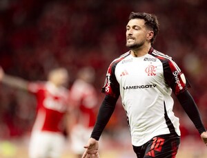 Flamengo avança às quartas da Libertadores após vencer 2 vezes o Inter