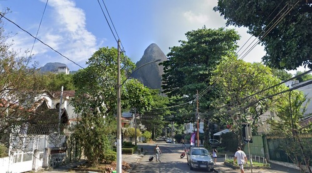 Grajaú comemora 111 anos de fundação com café da manhã coletivo, bolo, mutirão de limpeza e passeio histórico