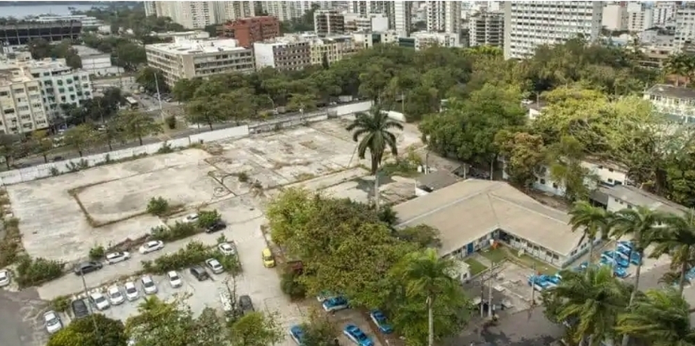 Receita extra para governo Castro, Estado define preço de terreno do Leblon: R$ 275 milhões que podem virar dor de cabeça na Alerj