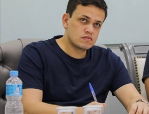 Mesquita acumula leis inconstitucionais há mais de 15 anos, mas prefeito insiste em negar a realidade