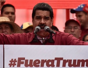 Mísseis são 'recado' de Trump a Maduro, que pode invadir a Venezuela