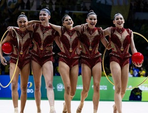 Ao som de 'Evidências', Brasil conquista prata na série mista