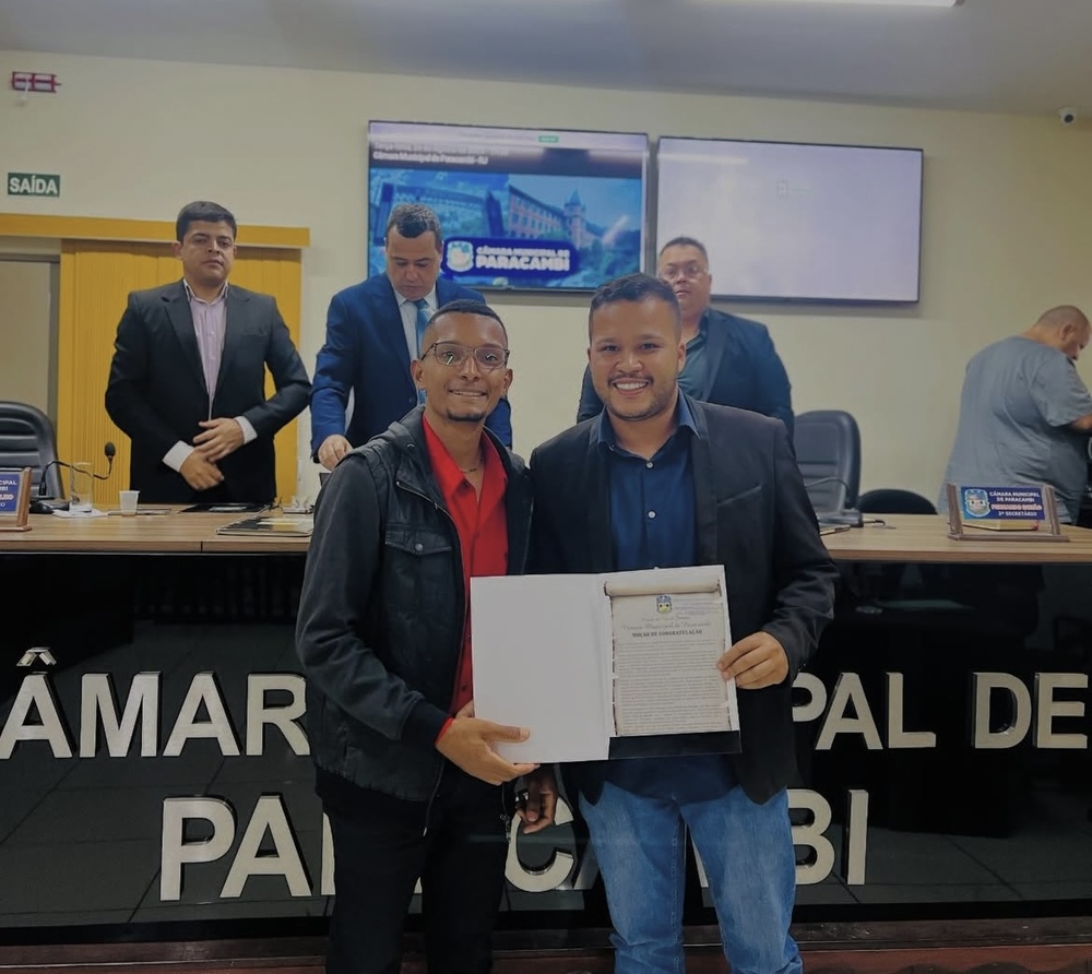 Professor Webert recebe Moção de Congratulação em Paracambi pelo trabalho em prol da educação e da agricultura familiar