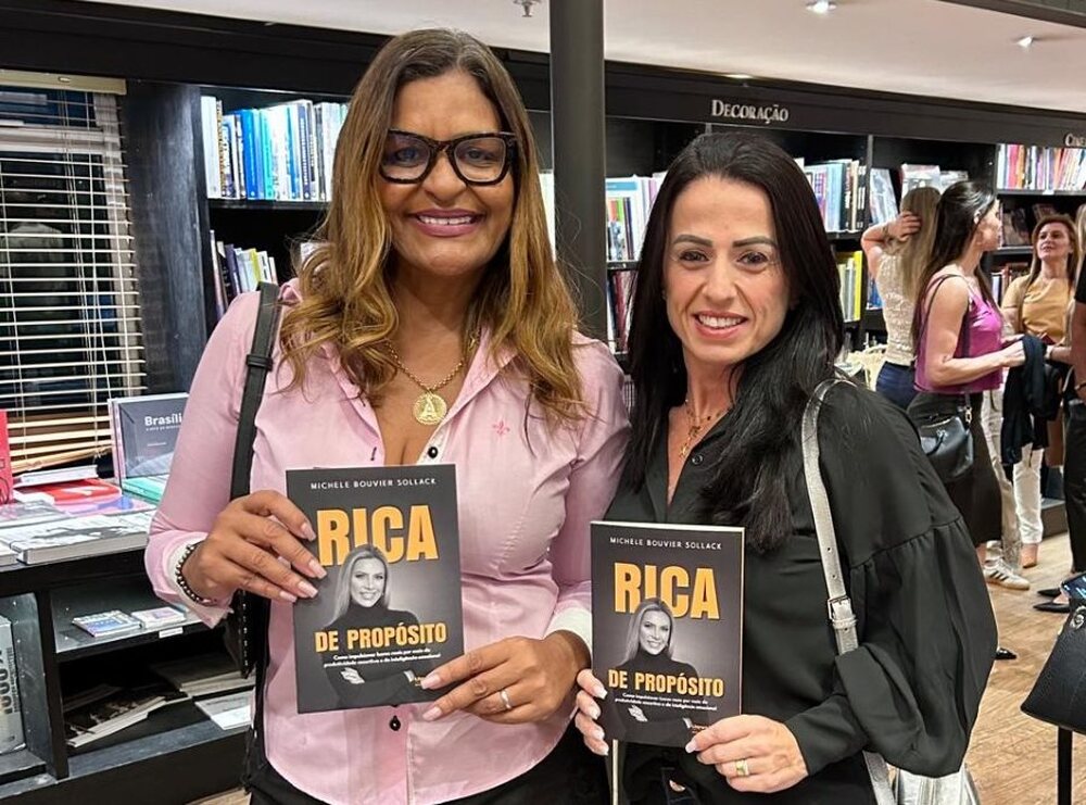Tatiana Breia e Rosângela Melo prestigiam lançamento do livro “Rica de Propósito”, da Psicóloga Mi Bouvier