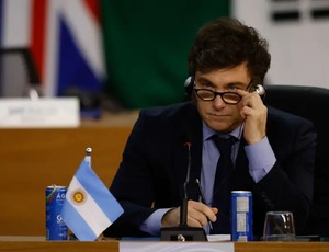 Acusações de corrupção e ataques: entenda a crise no governo Milei