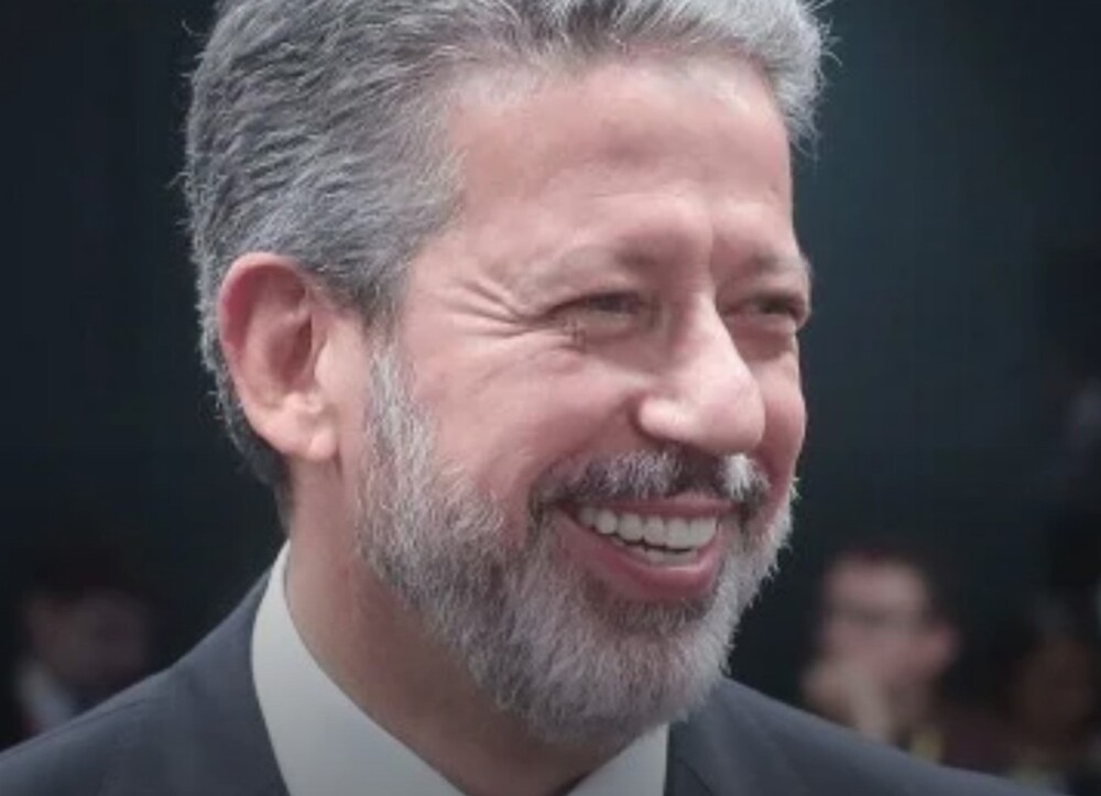 Arthur Lira participa de leilão de gado nelore com prenhez de vaca recordista mundial com Genética da Segunda Vaca Mais Cara do Mundo