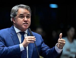 Senado pode votar regras mais rígidas para empresa que é 'devedora contumaz'
