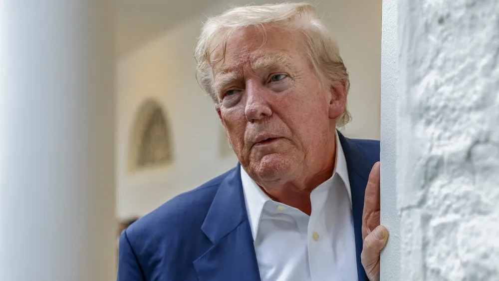 Conselheiro de Trump: 'Se perdermos caso das tarifas, será o fim dos EUA'. Suprema Corte dos Unidos, que irá dar um parecer final sobre o caso