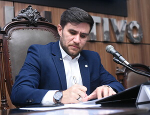 Câmara de Nova Iguaçu aprova projetos para proteção de crianças, mulheres, idosos e pessoas com deficiência – Dr. Márcio Guerreiro