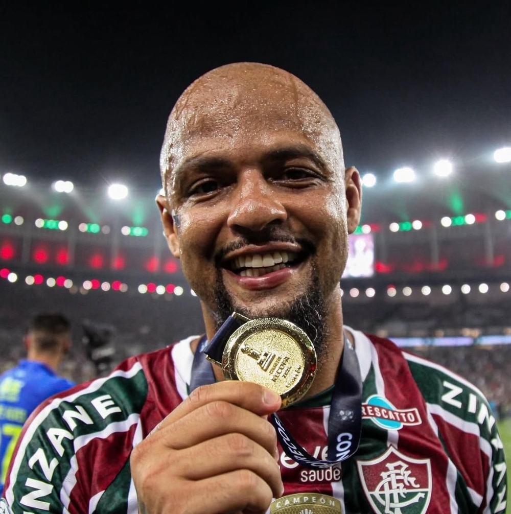 Felipe Melo, ídolo tricolor, será homenageado pela Câmara do Rio