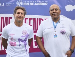 Suderj une esforços e promove aulão de defesa pessoal com o judoca Flávio Canto para 40 mulheres na Rocinha