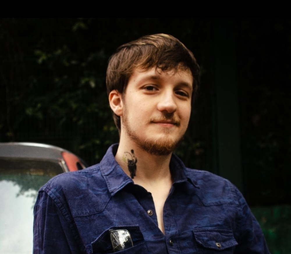 Thomas Malherbe faz show de lançamento do álbum  'Garoto Tímido', na Muda Catete