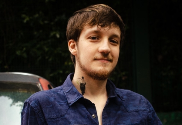 Thomas Malherbe faz show de lançamento do álbum  'Garoto Tímido', na Muda Catete