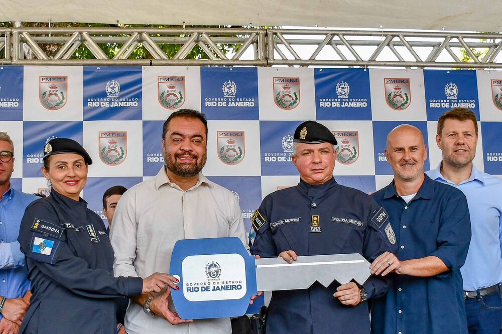 Prefeito Tande Vieira recebe governador Cláudio Castro em Resende para entrega de novas viaturas semiblindadas