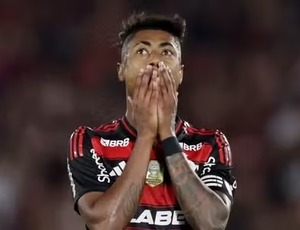 Bruno Henrique, do Flamengo, é condenado no STJD