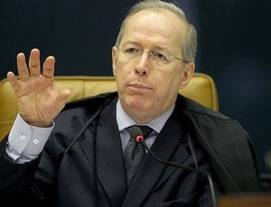 Em artigo, Celso de Mello chama projeto de anistia de ‘ataque contra a democracia constitucional’