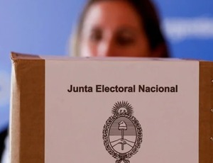 Milei e peronismo competem neste domingo em votação crucial para a Argentina
