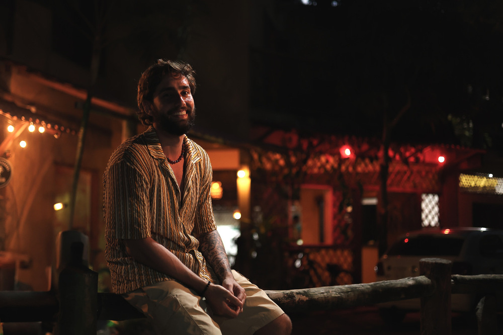 Médico capixaba divide carreira com a música e apresenta novo single
