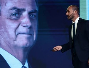 Fux decide hoje se Bolsonaro vai para a cadeia, STF a um voto da condenação histórica de Bolsonaro