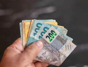 Total de brasileiros com dinheiro esquecido em bancos aumenta e 48 milhões podem sacar
