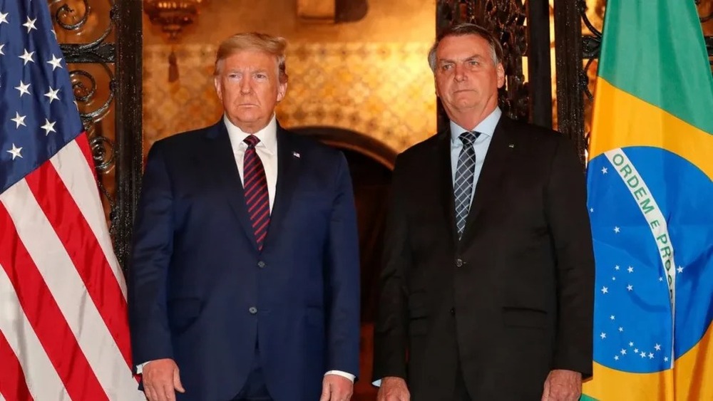 Donald Trump critica condenação de Bolsonaro no STF e volta a ameaçar Brasil