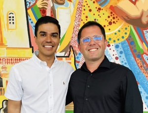Deputado do Rio visita escola bilíngue referência em Alagoas e quer levar modelo ao estado
