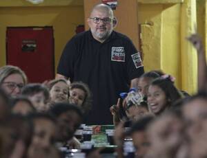 Ricardo Faixa Preta de Jesus: da rua à esperança de milhares de jovens da Baixada