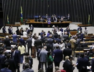 ‘PEC da blindagem’: o que muda na imunidade parlamentar com texto aprovado na Câmara