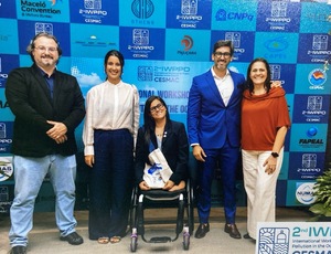 Poluição plástica nos oceanos é tema de encontro internacional em Maceió