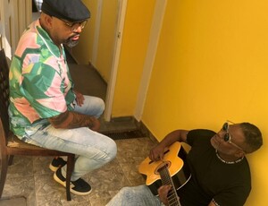 DUETO lança “De Cara Pro Alto”, música inédita de reflexão e resistência