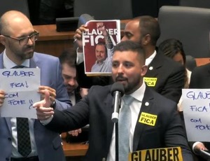 DIREITA X ESQUERDA: CCJ mantém organizações históricas de direitos humanos na lista do leilão bilionário