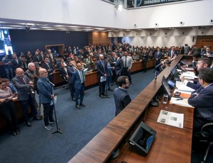 Deputados fluminenses ressuscitam gratificação que dobrou letalidade policial nos anos 90