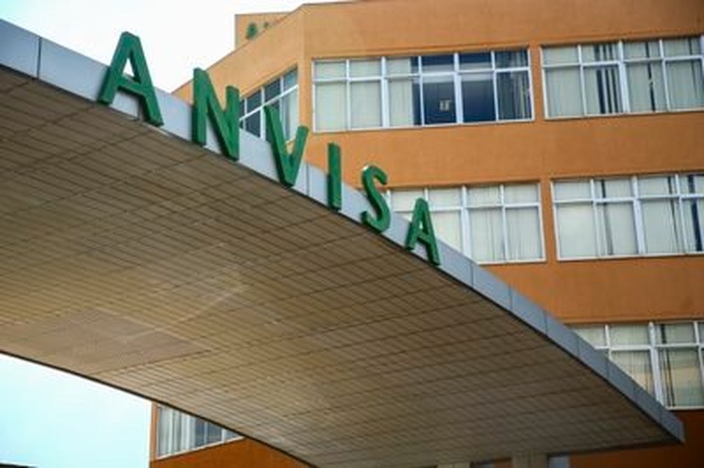 Suplementos irregulares à base de cúrcuma e chá verde são proibidos pela Anvisa