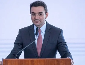Celso Sabino anuncia saída do comando do Ministério do Turismo