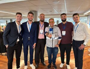Multiteiner marca presença em fórum empresarial e oferece soluções modulares para grandes eventos e construção civil