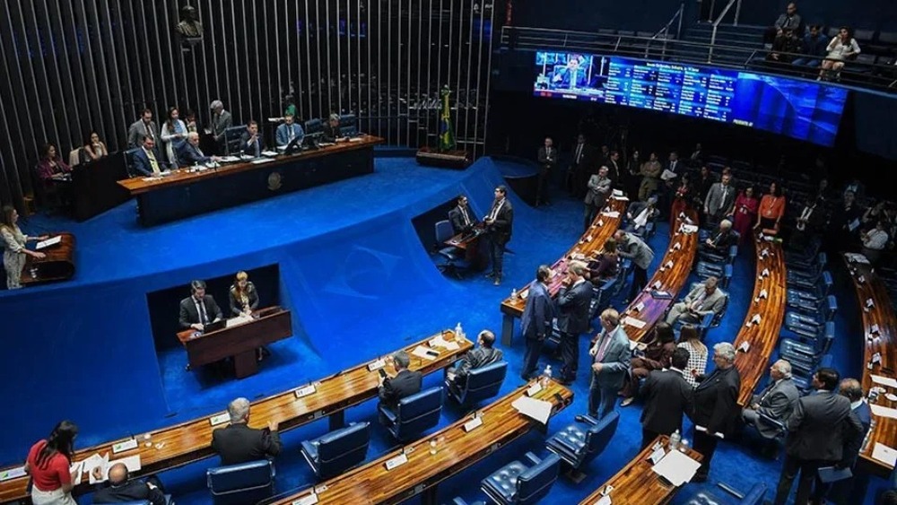 Anistia enfraquece no Senado e Centrão pode perder chantagem na isenção do IR