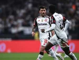 Corinthians perde para o Flamengo e amplia jejum na Neo Química Arena