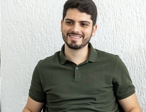 João Drumond relembra legado político do avô e reforça compromisso com São João de Meriti