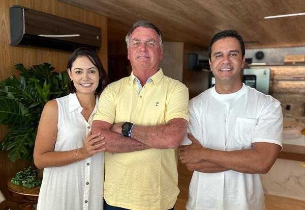 Renato Araújo promove Noite de Oração pelo presidente Bolsonaro, que terá Michelle e líderes evangélicos em live
